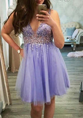 A-line V-Neck Sleeveless Short Tulle Homecoming Dress with Beading & Sequins Applique