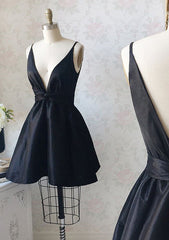 A-line V Neck Sleeveless Taffeta Short/Mini Homecoming Dress with Ruffles