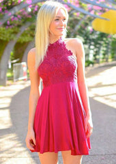 A-Line/Princess Bateau Short/Mini Chiffon Homecoming Dress with Lace