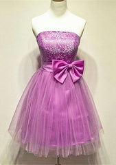 A-Line/Princess Strapless Short/Mini Tulle Dress with Appliqued Bowknot