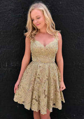 A-Line/Princess Sweetheart Knee-Length Lace Cocktail Dress with Beaded Detail