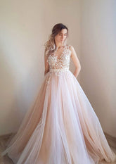 Elegant Ball Gown Illusion Neck Tulle Prom Dress/Evening Dress with Appliqued Laced