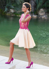 Elegant A-Line/Princess Chiffon Homecoming Dress with Appliqued Knee-Length