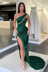 Newinlook Light Green One-Shoulder Long Sleeveless Slit Evening Dress