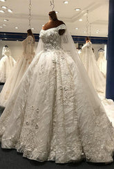 Glamorous A-line White Ruffles Wedding Dresses With Appliques Off-the-shoulder Lace Bridal Gowns On Sale