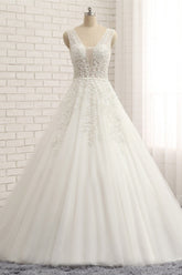 Gorgeous Straps Sleeveless White Wedding Dresses With Appliques A-line Tulle Ruffles Bridal Gowns Online