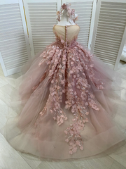 Adorable Sleeveless Ball Gown for Flower Girls with Floral Appliqué Detailing