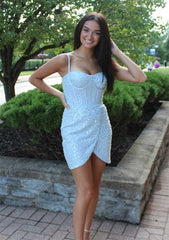 Sequins Short Homecoming Dress with Split - Sheath/Column Sweetheart Sleeveless