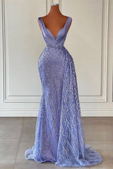 Trendy Mermaid Satin Prom Dress in Floor-Length Style