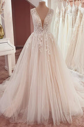 V-Neck Sleeveless Wedding Dress Tulle Lace Appliques