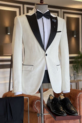 Newinlook Fashionable Two-Piece White Reception Suit with Peaked Lapel