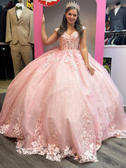 Exquisite Pink Tulle Ball Gown Sweetheart Neckline with Delicate Lace Appliques Perfect for Quinceanera Sweet 16 & Formal Events