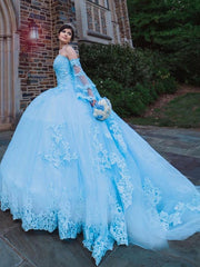 Light Blue Tiered Tulle Quinceanera Dress Sweetheart Neckline with Lace Appliques for Sweet 16 & Princess Ball Gowns