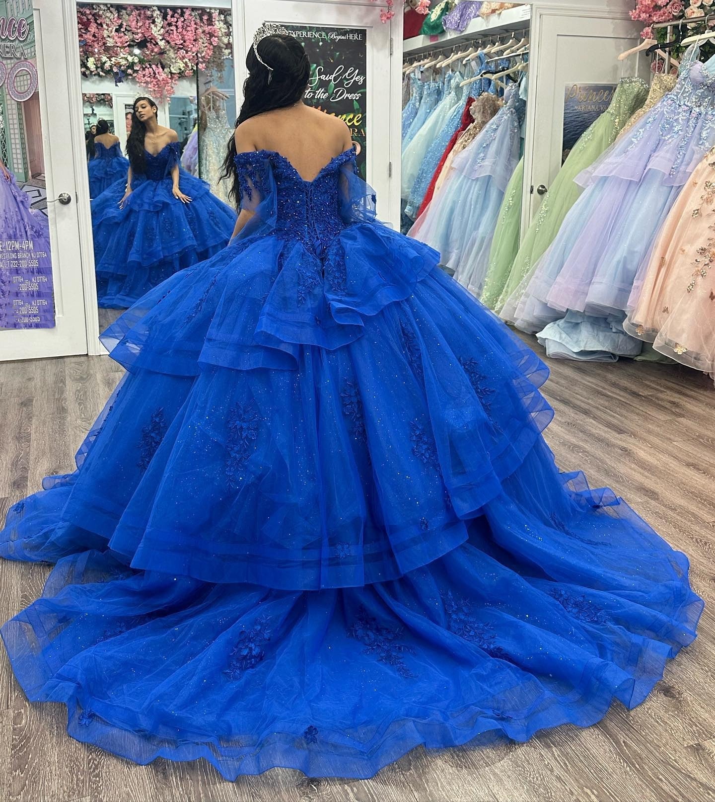 Royal Blue Ball Gown Off-Shoulder Lace Applique Beaded Tulle Princess Dress for Quinceanera & Sweet 16