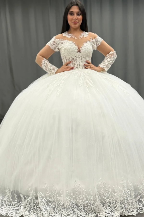 White Tulle Ball Gown Scoop Neck Lace Appliques & Pleated Skirt for Quinceanera Sweet 16 and Formal Evenings