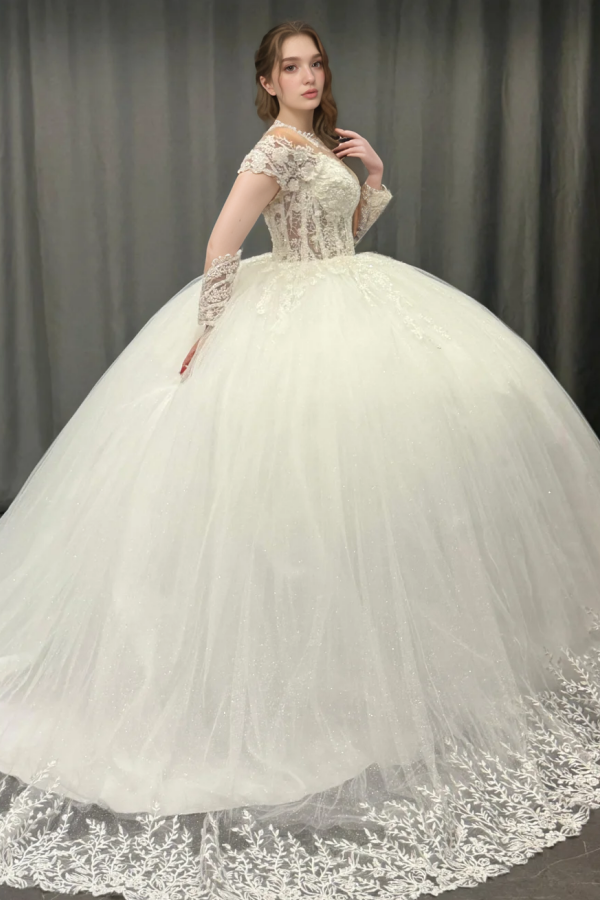 White Tulle Ball Gown Scoop Neck Lace Appliques & Pleated Skirt for Quinceanera Sweet 16 and Formal Evenings