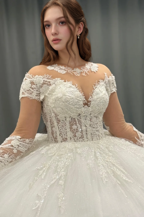 White Tulle Ball Gown Scoop Neck Lace Appliques & Pleated Skirt for Quinceanera Sweet 16 and Formal Evenings