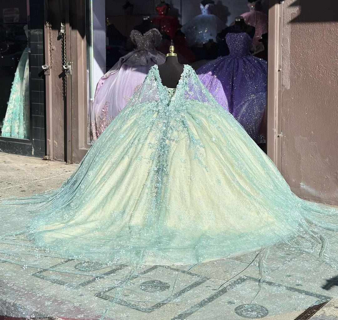 Mint Green Ball Gown Sweetheart Neckline Lace Appliques & Beaded Tulle Quinceanera Dress for Prom & Sweet 16