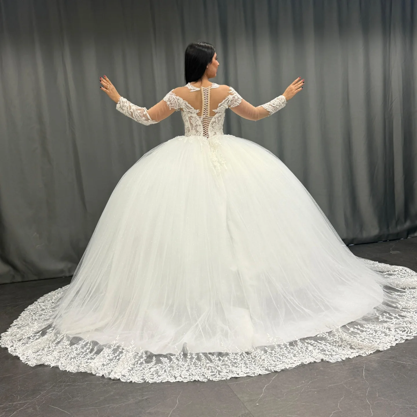 White Tulle Ball Gown Scoop Neck Lace Appliques & Pleated Skirt for Quinceanera Sweet 16 and Formal Evenings