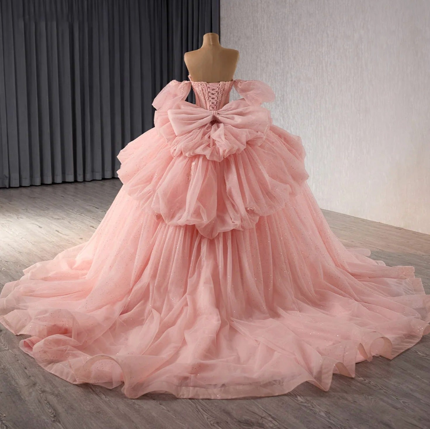Strapless Ball Gown with Detachable Sleeves Tiered Tulle Quinceanera Dress with Ruffle Appliques & Bow Detail for Sweet 16 & Princess Parties
