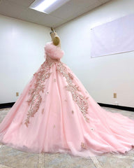 Off-Shoulder Ball Gown with Puff Sleeves Floral Appliques & Beaded Details Pink Tulle Quinceanera Dress for Sweet 16