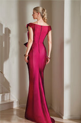 Off-the-Shoulder Mermaid/Trumpet Mother of the Bride Dresses Featuring a High Split