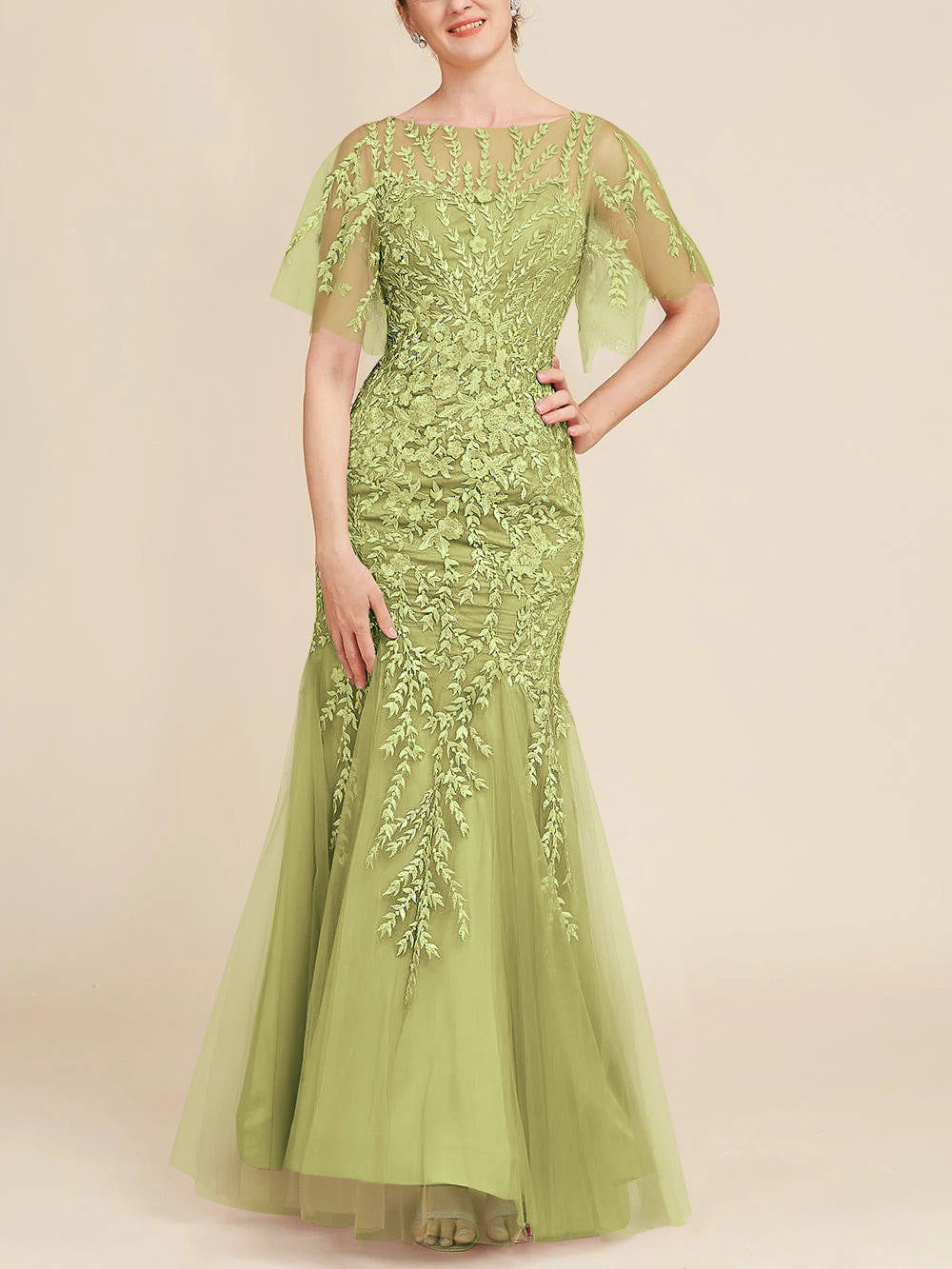 Floor-Length Mother of the Bride Lace Dresses with Trumpet/Mermaid Scoop Half Sleeves