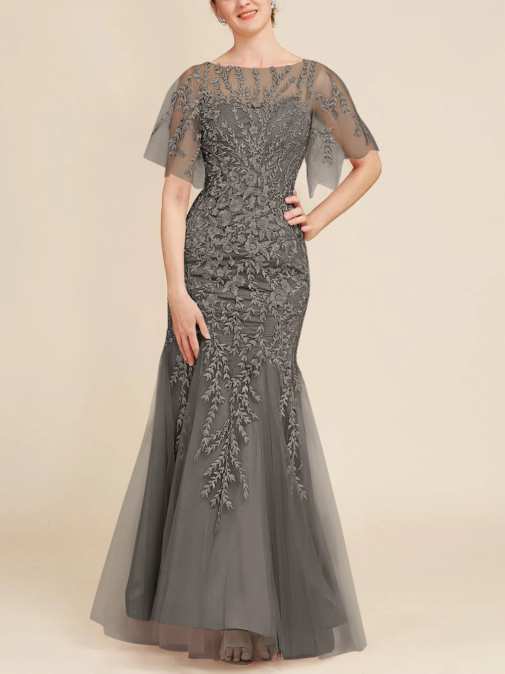 Floor-Length Mother of the Bride Lace Dresses with Trumpet/Mermaid Scoop Half Sleeves