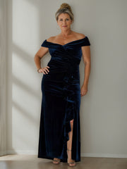 V-Neck A-Line Princess Floor-Length Velvet Mother of the Bride Dress with Side Split and Short Sleeves