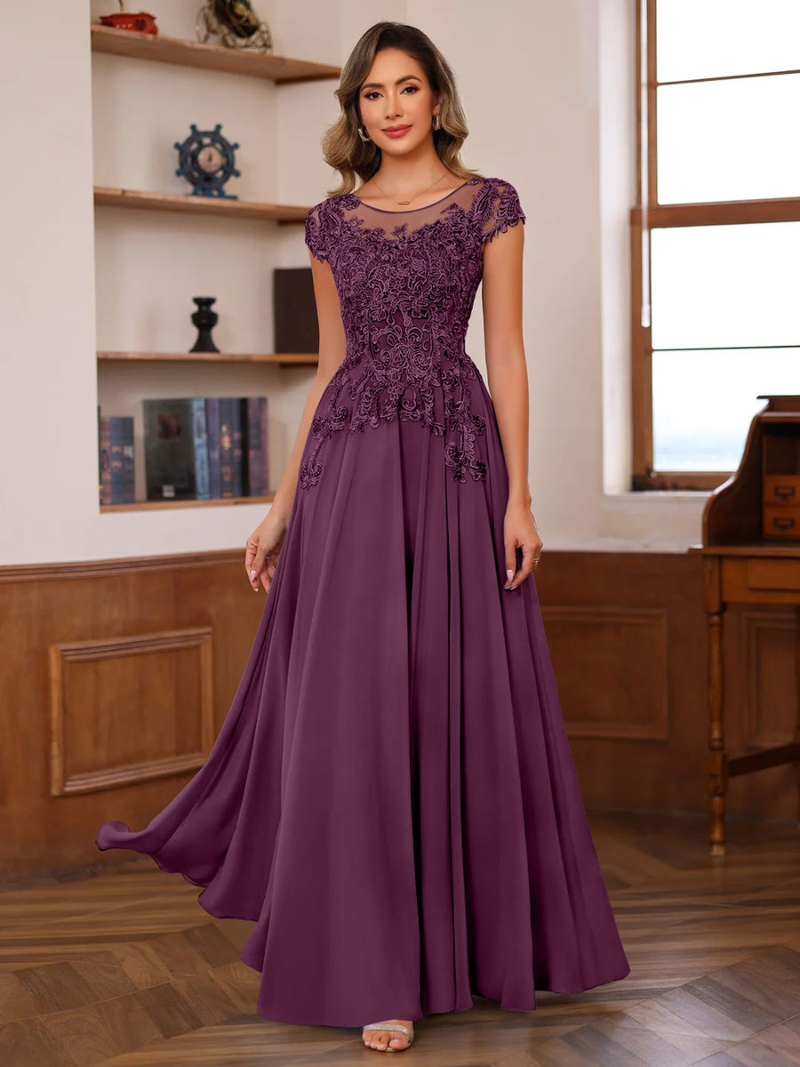 Floor-Length A-Line Mother of the Bride Dress with Scoop Neck and Short Sleeves Featuring Appliques