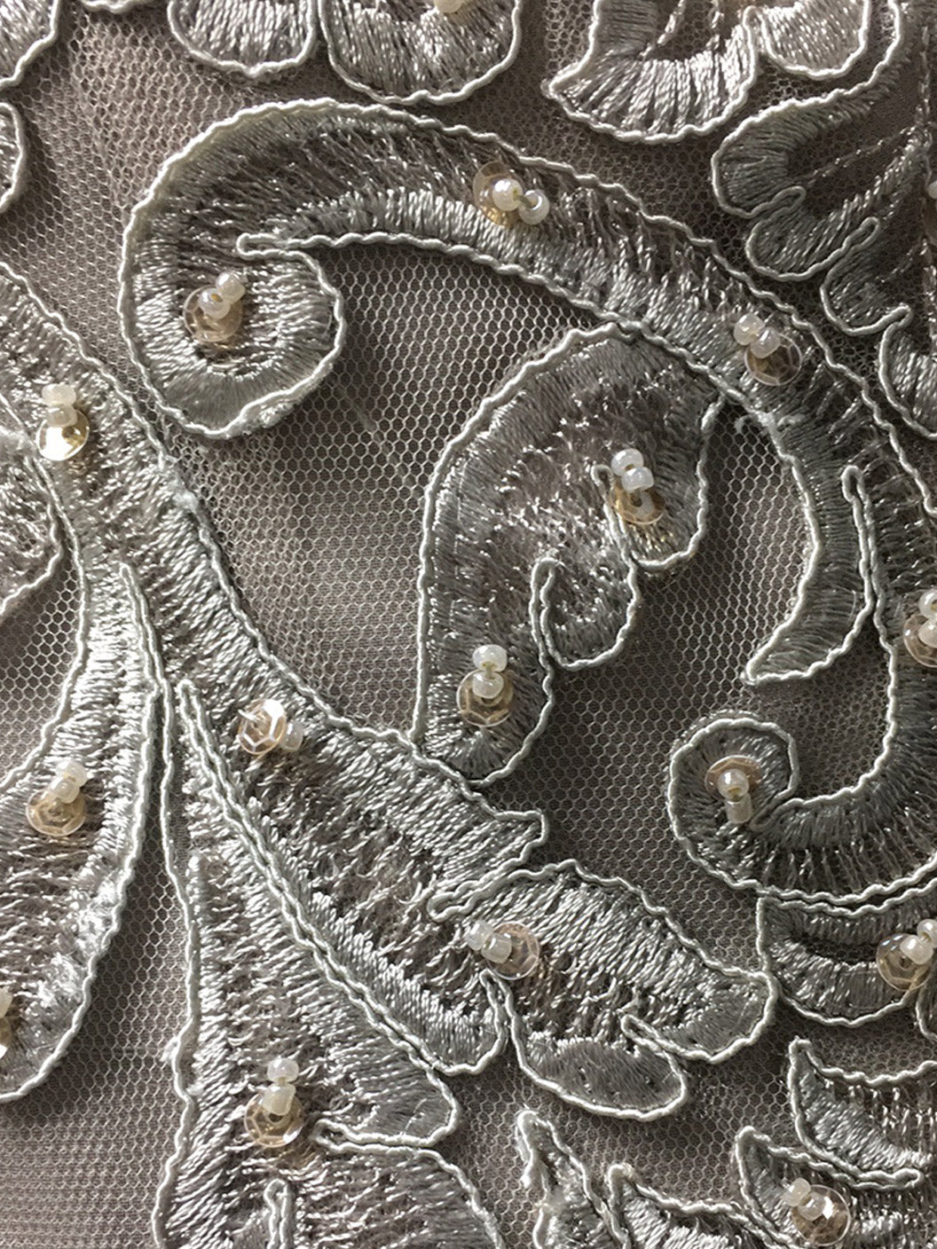 Princess A-Line Scoop Neck Tea-Length Mother of the Bride Dress with Lace and Appliques