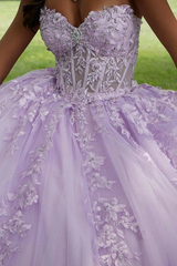 Exquisite Purple Quinceanera Dress Sweetheart Neckline Beaded 3D Flower Appliques & Lace-Up Bow Ball Gown for Sweet 16 & Special Occasions