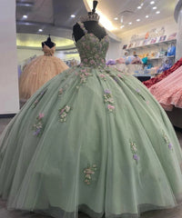 Sage Green Quinceanera Dress Sweetheart Neckline with Lace Appliques & Beaded Tulle Princess Gown for Sweet 16