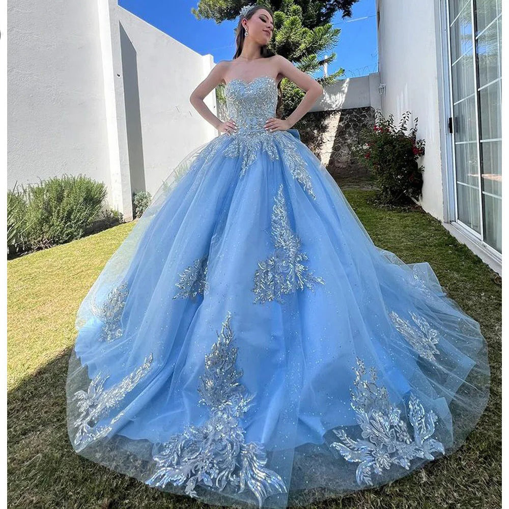 Exquisite Sky Blue Tulle Quinceanera Dress Strapless Ball Gown with Lace Appliques Beaded Details & Tiered Ruffles for Sweet 16 & Birthday Celebrations