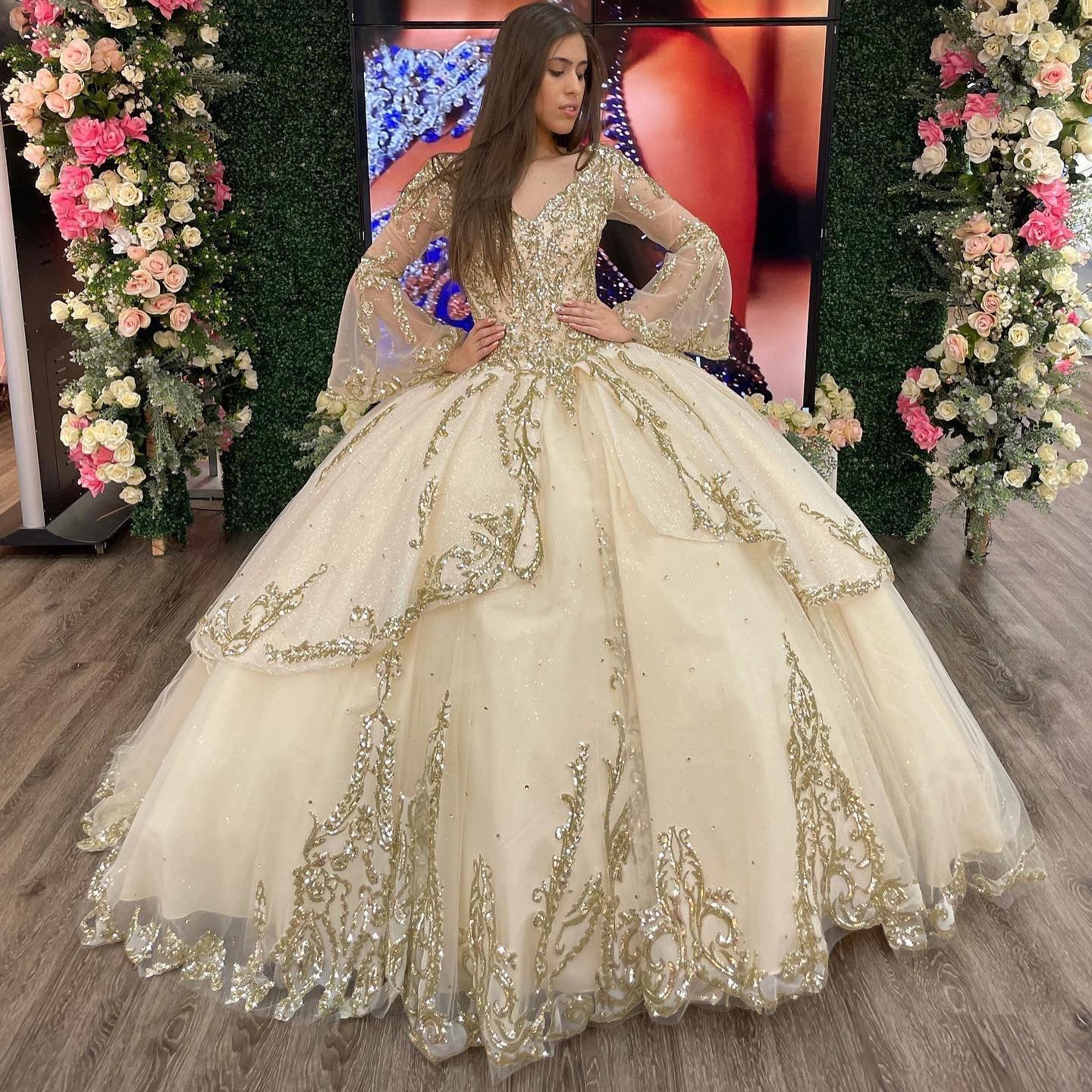Champagne Tiered Tulle Quinceanera Dress Sweetheart Ball Gown with Long Sleeves Sequins & Beaded Appliques for Sweet 16 & Evening Galas