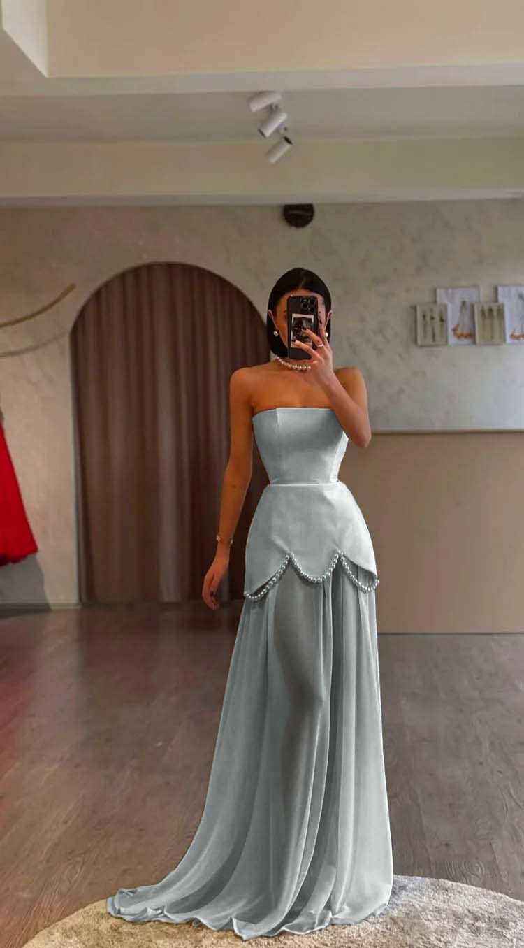 White Strapless Sleeveless Long Formal Dress With Pleated Beading