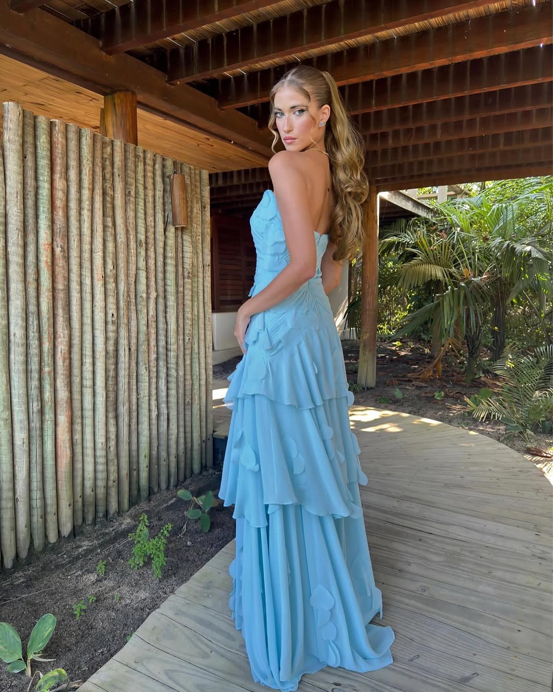 Chic Strapless Sleeveless Long Pleated Formal Dress With Ruffles