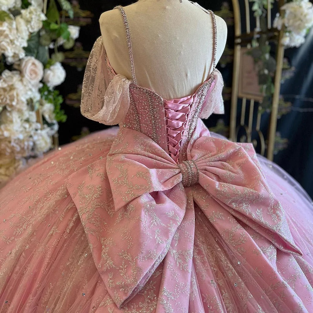 Exquisite Pink Tulle Ball Gown Sweetheart Neckline with Off-Shoulder Spaghetti Straps & Lace Appliques for Quinceanera Sweet 16 and Prom