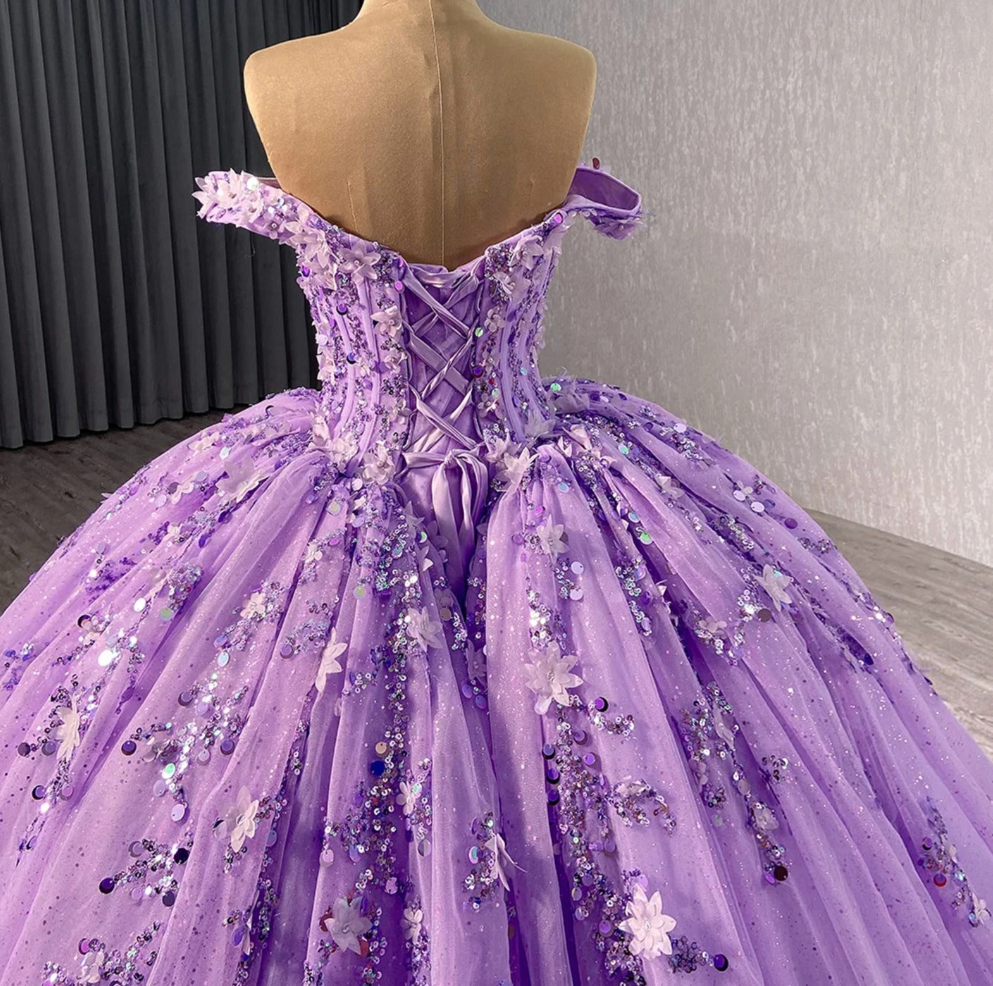 Off-Shoulder Purple Tulle Quinceanera Dress with 3D Flower Lace & Beaded Details Perfect for Sweet 16 & Evening Galas