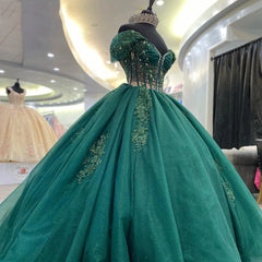 Emerald Green Off-Shoulder Ball Gown Floral Lace Applique Sweep Train Quinceanera Dress for Sweet 16 & Princess Galas