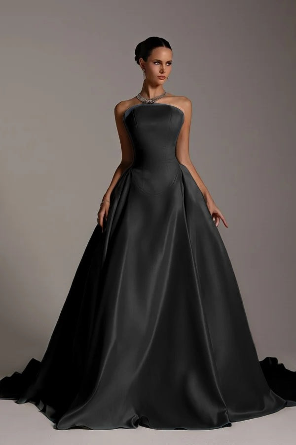 Chic Strapless Sleeveless A Line Long Formal Dress With Pleated