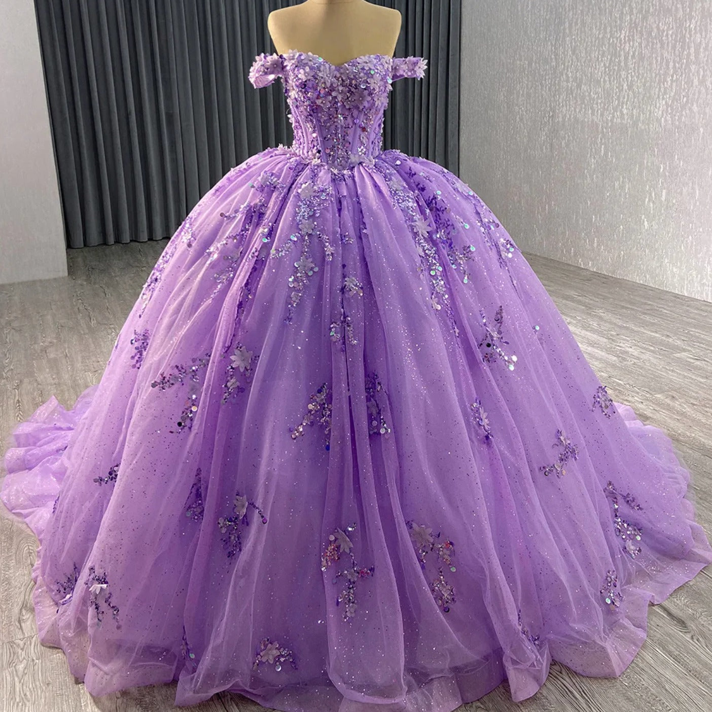 Off-Shoulder Purple Tulle Quinceanera Dress with 3D Flower Lace & Beaded Details Perfect for Sweet 16 & Evening Galas
