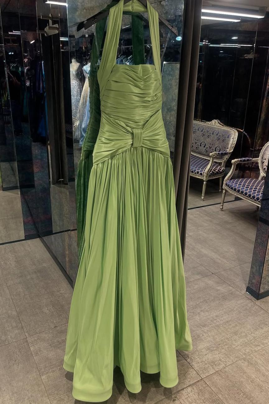 Charming Halter Sleeveless Long Formal Dress With Pleated Ruffles