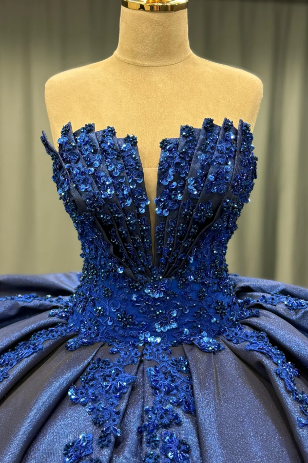 Exquisite Dark Navy Satin Quinceanera Dress Strapless Sequined Ball Gown with Pleated Glitter Detail for Sweet 16 & Formal Evenings