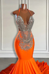 Designer Sleeveless V-Neck Halter Long Mermaid Formal Dresses With Beads