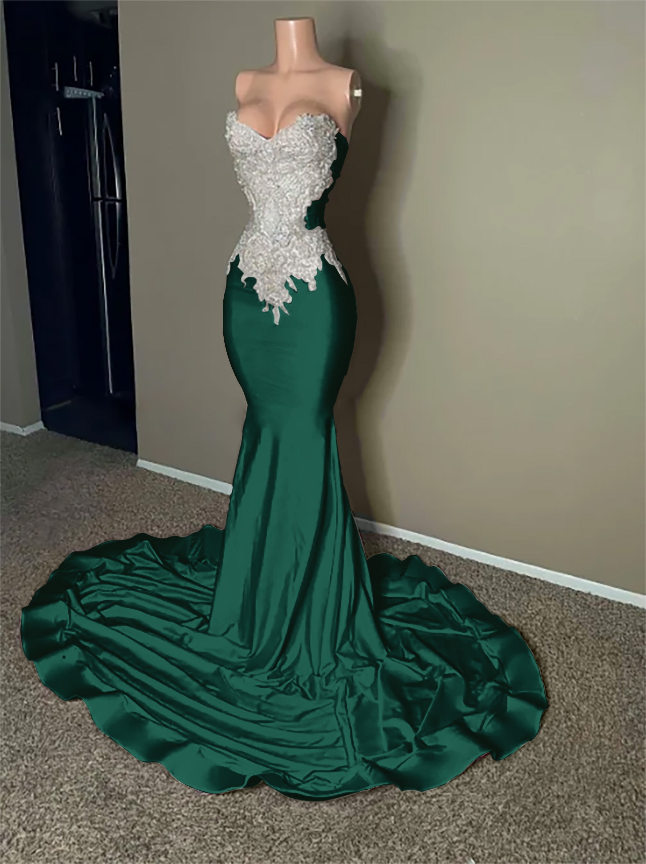 Stunning Pink Sleeveless Strapless Mermaid Long Formal Dress With Embroidery