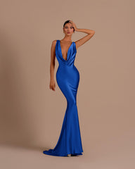 Black Deep V Neck Sleeveless Mermaid Long Formal Dress With Pleated