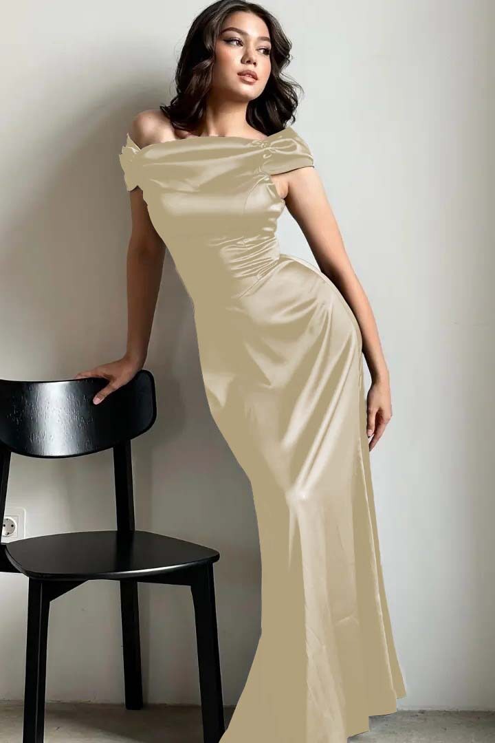 Off the Shoulder Sleeveless Long Mermaid Formal Dress With Pleated
