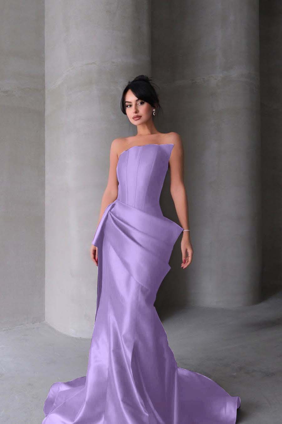 Chic Strapless Sleeveless Mermaid Long Formal Dress With Pleated
