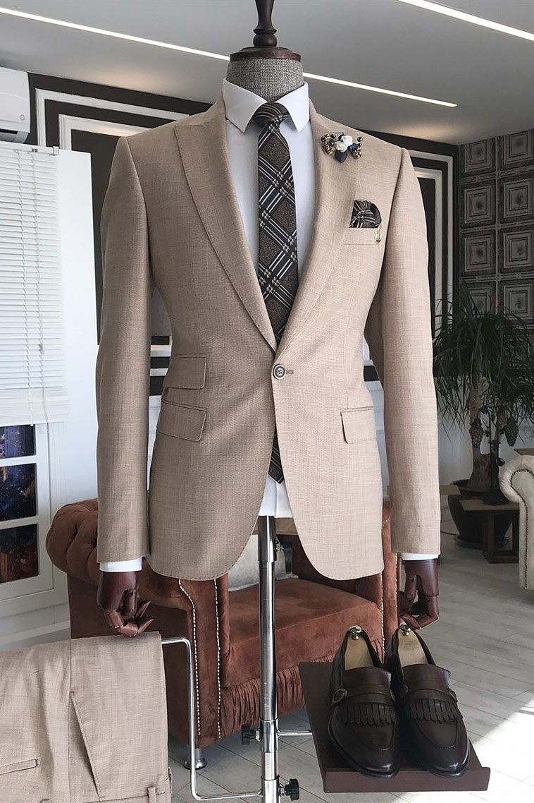 Newinlook New Arrival Pink Peaked Lapel Wedding Suit for Men
